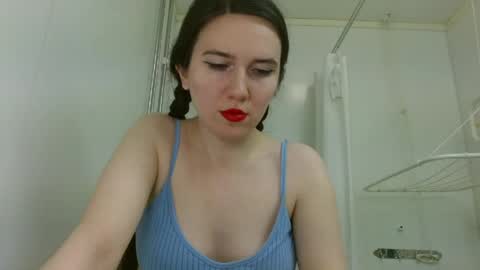 Snapshot of bigbootybunny chatting on 05-14-26, 11:28 Isabella online show from 05-14-26, 11:28