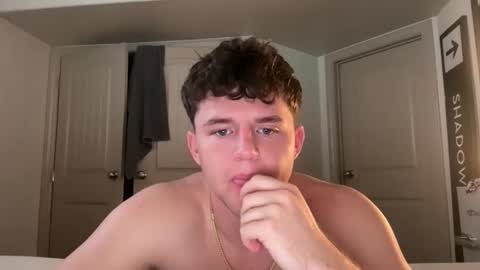 Snapshot of bigbootyburger1 chatting on 02-03-26, 06:46 bigbootyburger1 online show from 02-03-26, 06:46