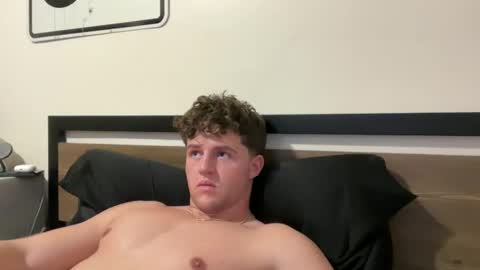 Snapshot of bigbootyburger1 chatting on 03-09-26, 12:25 bigbootyburger1 online show from 03-09-26, 12:25