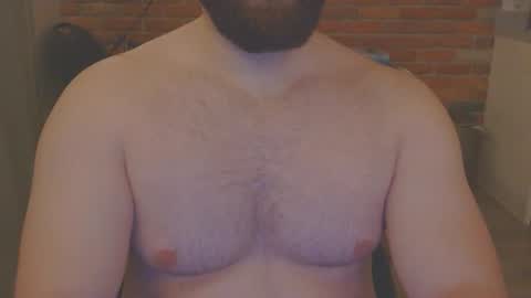 Snapshot of bigboy_luke chatting on 02-17-26, 04:20 Luke92 online show from 02-17-26, 04:20