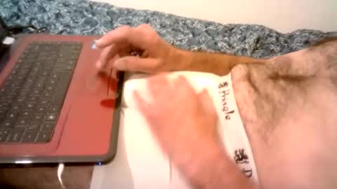 Snapshot of bigboygavin chatting on 11-04-25, 05:23 bigboygavin online show from 11-04-25, 05:23