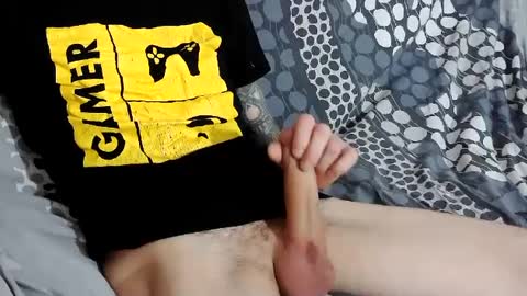 Snapshot of bigboyjinn chatting on 03-08-25, 07:42 Jinn online show from 03-08-25, 07:42