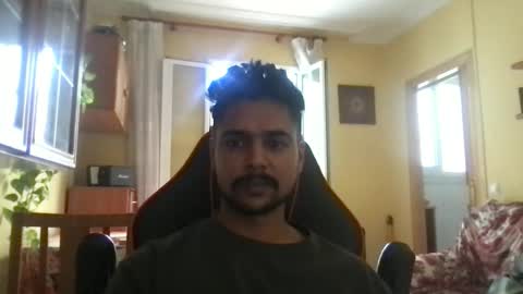 bigbrown_boy online show from 09-23-25, 02:20