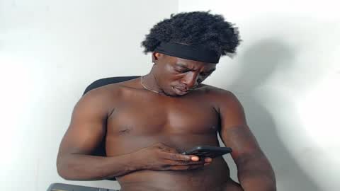Snapshot of bigbryson1 chatting on 05-31-26, 04:20 Bryson online show from 05-31-26, 04:20
