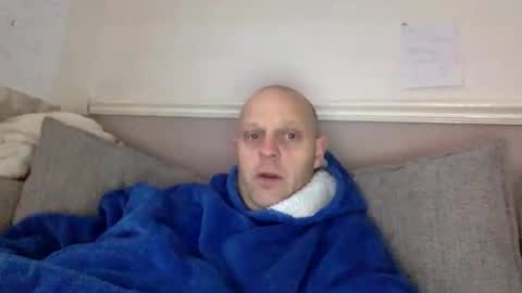 bigbumlover2377 online show from 02-06-26, 11:57