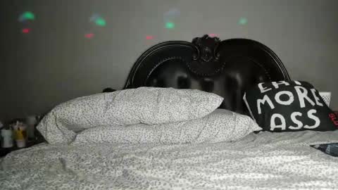 bigbuttsarena online show from 09-12-25, 03:17