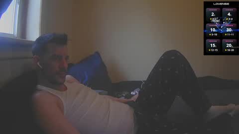 Jon - Im Straight online show from 11-01-25, 02:08