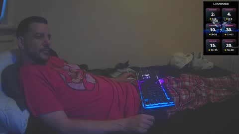 Jon - Im Straight online show from 11-17-25, 09:09