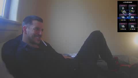 Jon - Im Straight online show from 11-28-25, 06:21