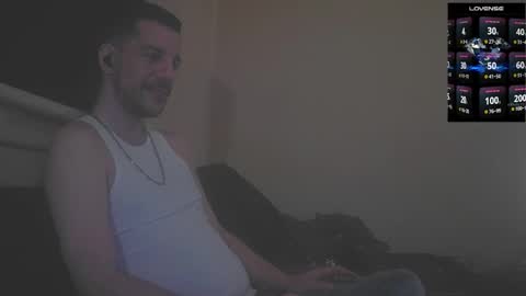 Jon - Im Straight online show from 03-10-26, 10:53