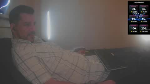 Jon - Im Straight online show from 04-23-26, 12:40