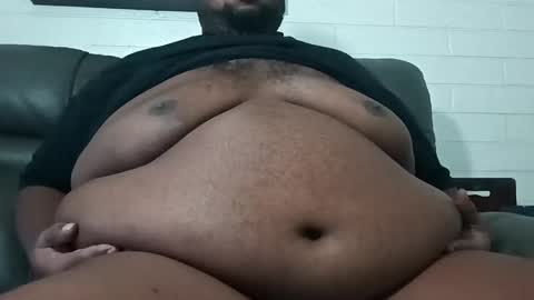 Snapshot of bigchub445 chatting on 11-26-25, 10:33 MassChub online show from 11-26-25, 10:33