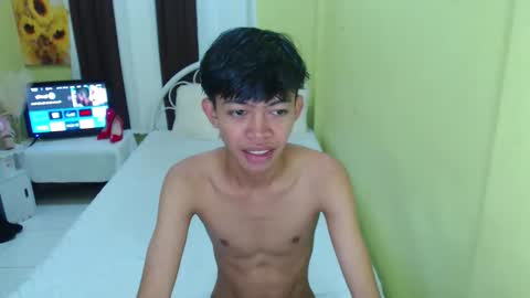 Snapshot of bigcock_kerbzz chatting on 09-18-25, 02:02 bigcock_kerbzz online show from 09-18-25, 02:02