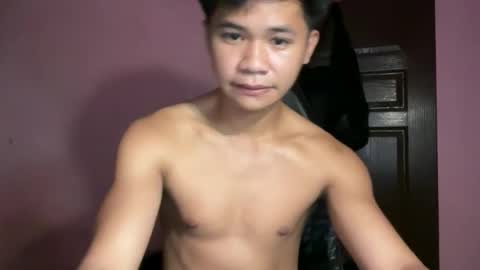 Snapshot of bigcock_nick chatting on 11-25-25, 09:42 bigcock_nick online show from 11-25-25, 09:42