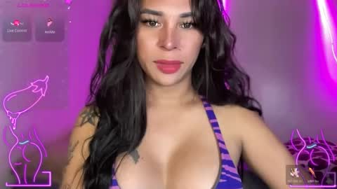 Snapshot of bigcockamanda23 chatting on 12-04-25, 04:11 queen amanda online show from 12-04-25, 04:11