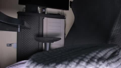 Snapshot of bigcockk23 chatting on 02-04-25, 04:50 bigcockk23 online show from 02-04-25, 04:50