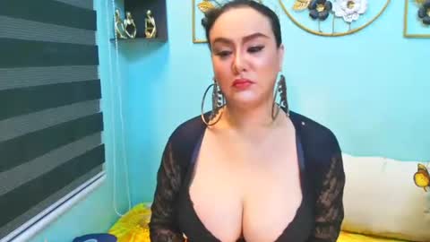 Flirty Sofia online show from 09-13-25, 04:07
