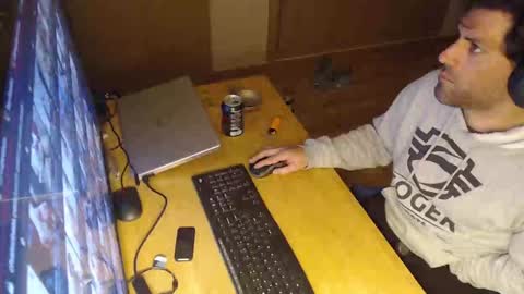 Snapshot of bigcok35spain chatting on 01-31-25, 08:12 bigcok35spain online show from 01-31-25, 08:12