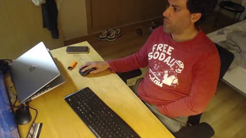 Snapshot of bigcok35spain chatting on 02-05-25, 08:14 bigcok35spain online show from 02-05-25, 08:14