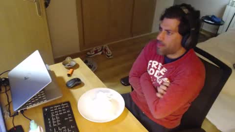 Snapshot of bigcok35spain chatting on 02-09-25, 09:28 bigcok35spain online show from 02-09-25, 09:28