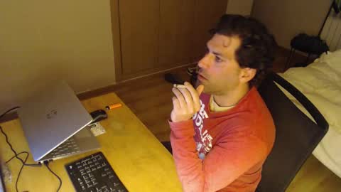 Snapshot of bigcok35spain chatting on 02-14-25, 12:19 bigcok35spain online show from 02-14-25, 12:19