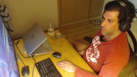 Snapshot of bigcok35spain chatting on 03-09-25, 01:04 bigcok35spain online show from 03-09-25, 01:04