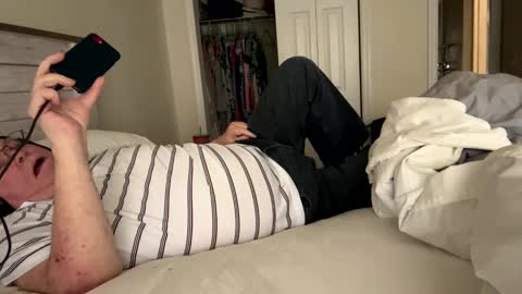 Craig online show from 11-19-25, 06:41