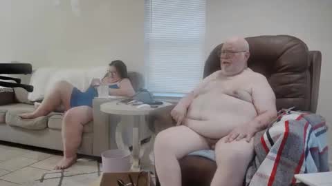 Craig online show from 02-15-26, 01:31