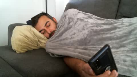 Snapshot of bigcumcanada chatting on 01-30-25, 02:58 bg online show from 01-30-25, 02:58