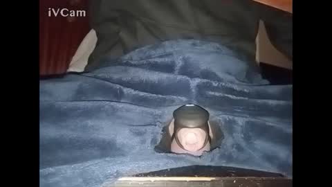 Snapshot of bigdick666cm chatting on 12-26-24, 02:12 Big online show from 12-26-24, 02:12