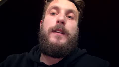 Snapshot of bigdick686268 chatting on 01-31-25, 04:59 Pac Man Sex online show from 01-31-25, 04:59