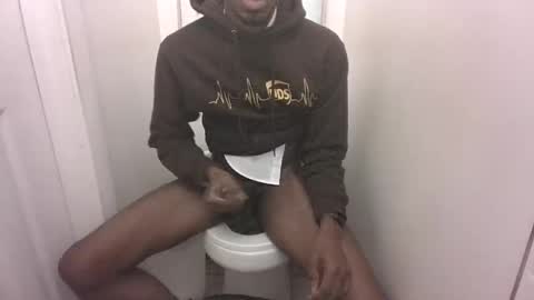 Snapshot of bigdickcumslut99 chatting on 09-13-25, 07:52 antwan online show from 09-13-25, 07:52