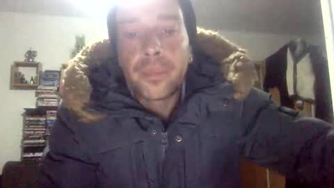 Snapshot of bigdickdangles472924 chatting on 11-15-25, 06:04 bigdickdangles472924 online show from 11-15-25, 06:04