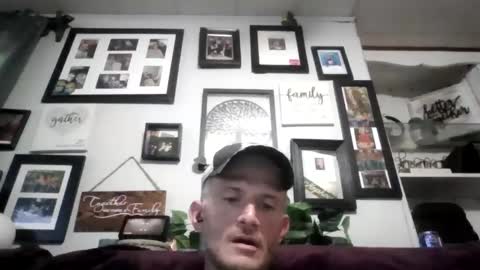 Snapshot of bigdickdawg90 chatting on 05-29-26, 12:03 bigdickdawg90 online show from 05-29-26, 12:03