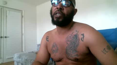 Snapshot of bigdickjimmywill chatting on 02-11-25, 09:35 CAJEinc online show from 02-11-25, 09:35