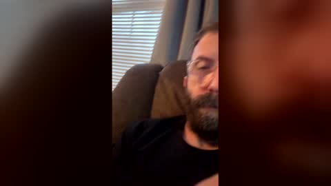 Snapshot of bigdpapa0910 chatting on 12-14-25, 12:54 Bigdpapa0910 online show from 12-14-25, 12:54