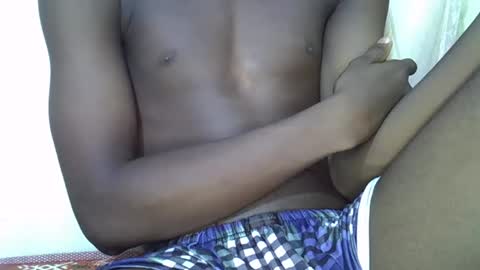 Snapshot of bigfeet9999 chatting on 12-12-24, 02:04 Ask in pvt online show from 12-12-24, 02:04