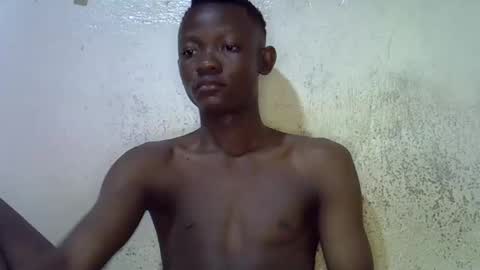 Snapshot of bigfeet9999 chatting on 02-18-25, 10:38 Ask in pvt online show from 02-18-25, 10:38