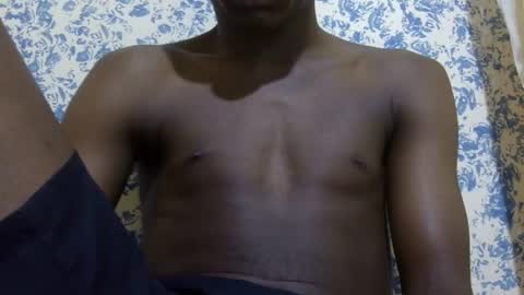 Snapshot of bigfeet9999 chatting on 10-03-25, 10:40 Ask in pvt online show from 10-03-25, 10:40