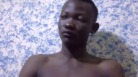 Snapshot of bigfeet9999 chatting on 11-03-25, 08:43 Ask in pvt online show from 11-03-25, 08:43