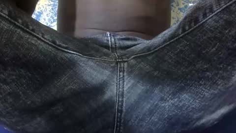 Snapshot of bigfeet9999 chatting on 11-10-25, 06:34 Ask in pvt online show from 11-10-25, 06:34