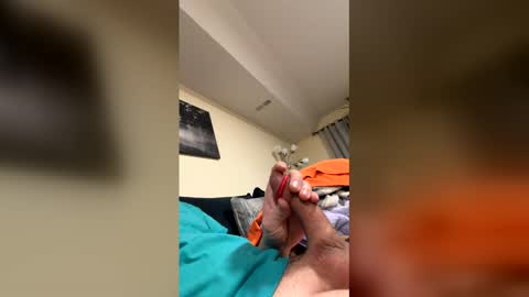 Snapshot of bigfrank347 chatting on 12-17-25, 06:08 bigfrank347 online show from 12-17-25, 06:08