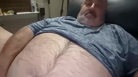 Snapshot of bigfuzzyteddybear chatting on 11-28-25, 06:49 bigfuzzyteddybear online show from 11-28-25, 06:49