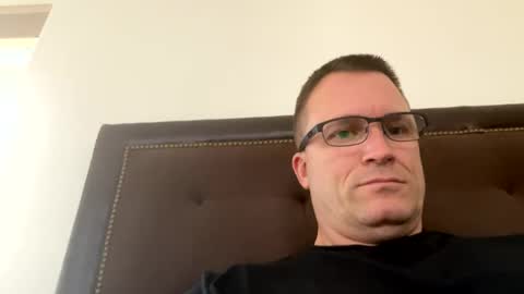 bigger22332233 online show from 12-03-24, 10:51