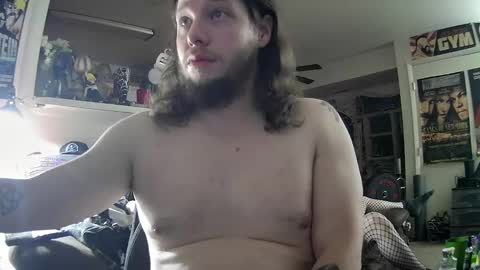 Snapshot of biggerisbetter21 chatting on 12-16-24, 05:49 biggerisbetter21 online show from 12-16-24, 05:49