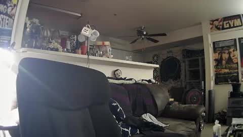 Snapshot of biggerisbetter21 chatting on 01-25-25, 04:23 biggerisbetter21 online show from 01-25-25, 04:23