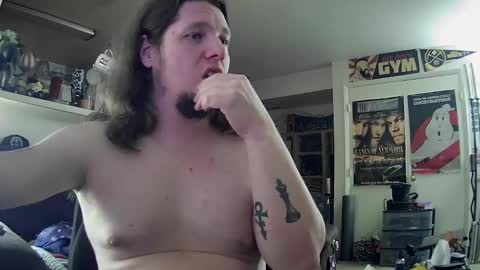 Snapshot of biggerisbetter21 chatting on 02-03-25, 01:40 biggerisbetter21 online show from 02-03-25, 01:40