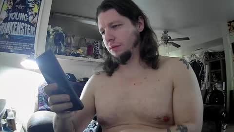 Snapshot of biggerisbetter21 chatting on 02-26-25, 08:54 biggerisbetter21 online show from 02-26-25, 08:54