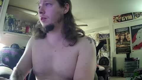 Snapshot of biggerisbetter21 chatting on 03-01-25, 02:44 biggerisbetter21 online show from 03-01-25, 02:44