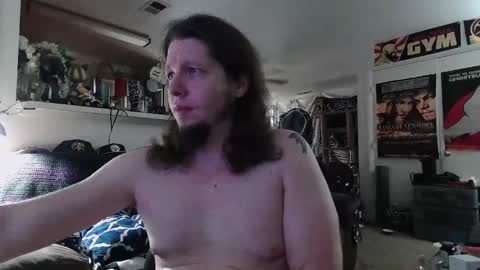 Snapshot of biggerisbetter21 chatting on 09-15-25, 03:56 biggerisbetter21 online show from 09-15-25, 03:56